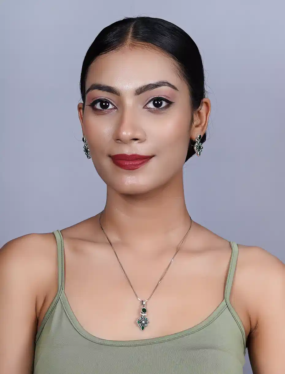 The Emerald Mosaic Set